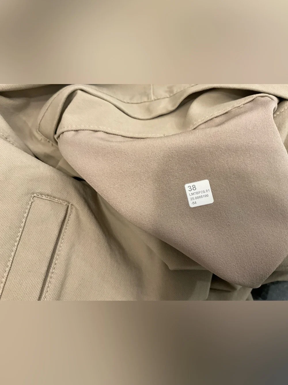Lululemon Commission ABC 7” inseam Stretch Shorts - KHAKI TAN size 38 T48